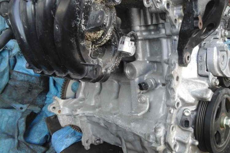 блок двигателя 1NR-FE TOYOTA VITZ NSP130 (Тойота Витц )