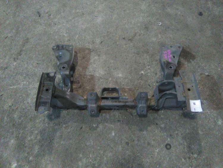 Балка подвески  3SZ-VE TOYOTA  LITEACE S412M  (Тойота Литайс )  перед