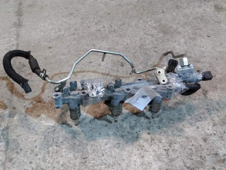 топливная рейка на 3GR-FSE TOYOTA  MARK X GRX121 (Тойота Марк икс)      