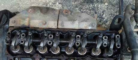 головка блока на TD23 NISSAN DATSUN D21 (ниссан датсун)