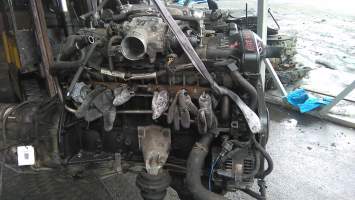 двигатель 2JZGE на TOYOTA CRESTA JZX101 (тойота креста)