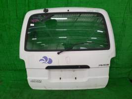 ДВЕРЬ ПЯТАЯ НА TOYOTA HIACE KZH116   БЕЛЫЙ